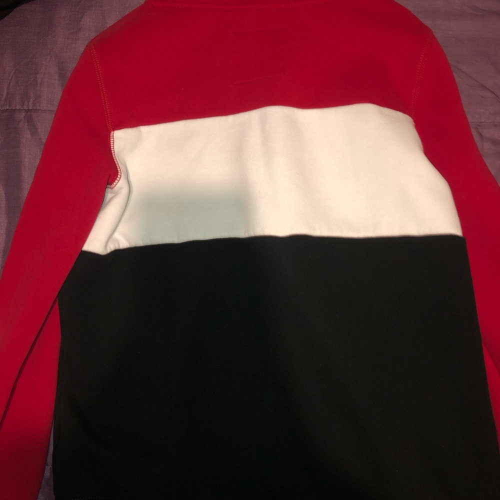 Sweater - Picture 2 of 2